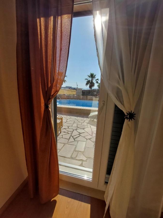 Apartments Maris Vranjic Luaran gambar