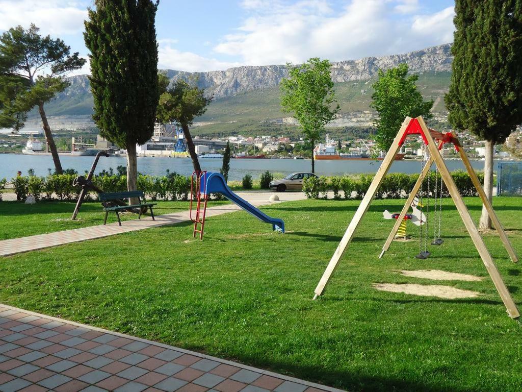 Apartments Maris Vranjic Luaran gambar